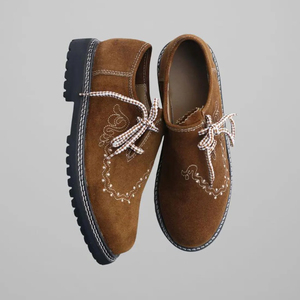 Proveedor Mayorista de Zapatos Oxford de Gamuza Marrón para Hombre con Cordones, Puntera Bordada y Suela de Goma Gruesa, Estilo Folclórico - Product Image 5