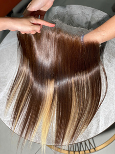 ผมต่อแบบเส้นตรงสีเปียโน ยี่ห้อ Highlight Human Hair Weave Bundles  แบบเย็บด้วยเครื่องจักร ผมเวอร์จิ้นแท้ - Product Image 2