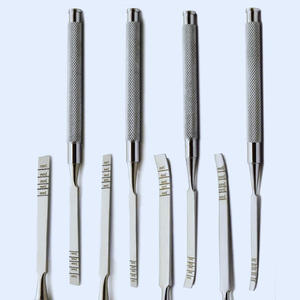 Ciseau à os Gardner, instrument chirurgical dentaire réutilisable et autoclavable, personnalisation OEM, logo sur mesure, ciseau à os général de la marque Dentavex - Product Image 4