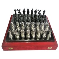 Plateau d'échecs en alliage de fer, 4 pièces, Collection de jeu classique, en métal, avec plateau métallique de luxe et rangement