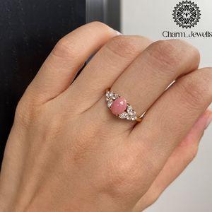 Anillo de Compromiso Romántico Charm_Jewells para Mujer, Chapado en Plata, Oro Rosa de 18K, Moissanita Rosa, Corte Cojín, Engaste de Flor, Certificado IGI - Product Image 2