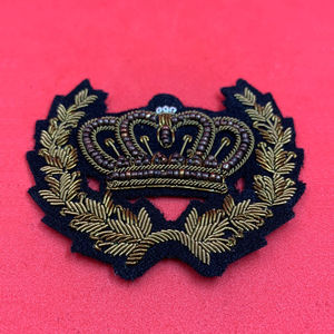 Parches bordados a mano de tenedor y cuchillo con hilo de oro, insignias para blazer, parches bordados de tela de sarga personalizados 2026, logotipo de colores personalizados - Product Image 4