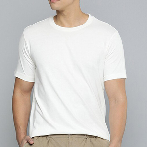 Camisetas de verano al por mayor de manga corta, de alta calidad, personalizadas, de algodón y poliéster, para hombre, con estampado serigráfico. - Product Image 1