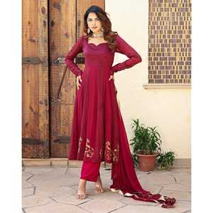 Ensemble de costume en soie satinée peinte à la main Kiara, disponible en taille XS - Product Image 5