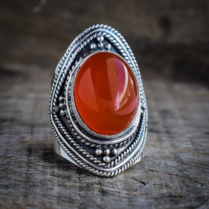 Bague en argent sterling 925 avec pierre précieuse en cornaline de coupe ovale, idéale pour un mariage, Noël ou la Saint-Valentin - Product Image 1