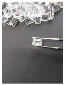 Piedra Preciosa de Topacio Blanco Natural con Corte Baguette de 10x5MM para Fabricación de Joyería Fina, Suministro al por Mayor y Joyería Profesional - Product Image 4
