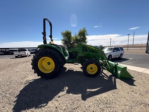 Tractor Compacto 2025 4044M Z133088, Equipo Premium Listo para Exportación - Product Image 6