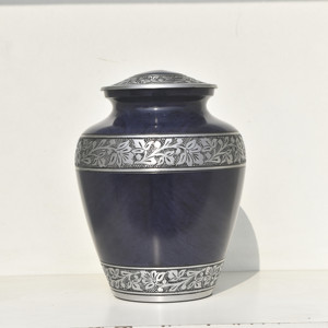 Vente en gros de grandes urnes funéraires en aluminium pour adultes à imprimé papillon personnalisées pour cendres humaines Fournitures funéraires en métal commémoratif - Product Image 6