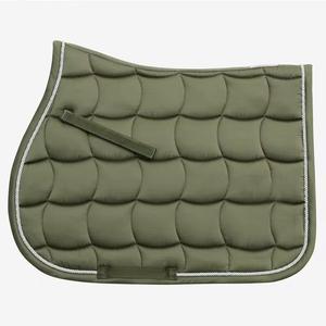 Almohadilla de Silla de Montar Personalizada de Tela Satinada Cómoda para Salto Ingles, Equipo de Equitación, Almohadillas de Silla de Montar para Caballos - Product Image 3
