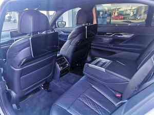 BMW Serie 740Li M Sport 2024 de Lujo, Certificado, Seminuevo - Product Image 2