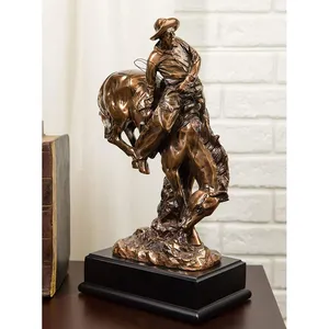 Figurine de cowboy à cheval en bronze, sculpture décorative de collection en fonte plaquée or - Product Image 2