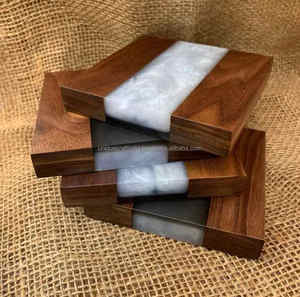 Juego de 4 Posavasos de Alta Calidad Premium para Comedor, Cuadrados, de Resina y Madera, con Diseño Ecológico Incrustado, para Hogar, Oficina y Hoteles - Product Image 1
