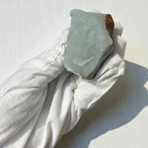 Pierres brutes d'angélite de haute qualité, cristal naturel en vrac |   Prix de gros Pierres précieuses énergétiques de guérison Reiki, Cadeau d'entreprise porte-bonheur - Product Image 1