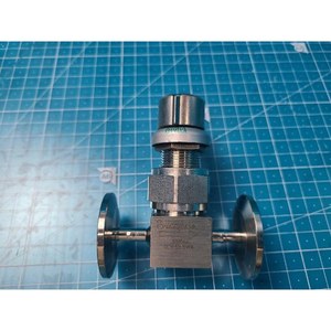 Vanne à diaphragme haute pureté Swagelok 6LV-DLBW4, utilisée comme pièce détachée pour équipement semi-conducteur Legacy - Product Image 2