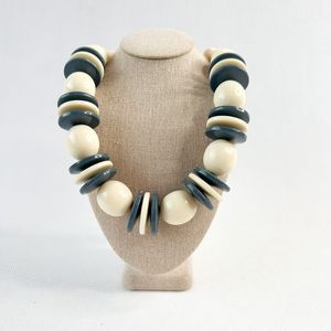 Artisan Handmade Resin Craft Necklace Artistic Epoxy Resin <b>Pendant</b> Wholesale Custom Supplier - Product Image 3
