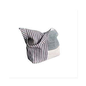 Bolsa de Tela Ecológica Personalizada, Resistente, Monocromática, Reutilizable, para Compras, con Capacidad de 20-21L, Impresión Digital y Bordado - Product Image 1