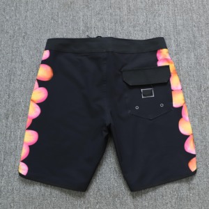 กางเกงขาสั้นชายแบบแห้งเร็ว กันน้ำ พร้อมเชือกผูกเอว สำหรับว่ายน้ำและเล่นเซิร์ฟ - Product Image 2