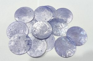 Discos Circulares de Concha de Capiz Rosa Pulida de 6.5 cm con Orificio, Provenientes de Filipinas, para Manualidades, Joyería y Decoración del Hogar - Product Image 3
