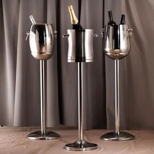 Seau à champagne de luxe en acier inoxydable martelé avec poignées en anneau, surface extérieure martelée, adapté pour la maison, le bar ou l'hôtel - Product Image 4