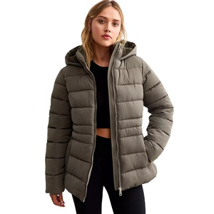 Blouson bomber matelassé brillant pour femme, coupe ajustée, doublure polaire, col amovible, 100 % polyester, personnalisable avec logo, idéal pour l'hiver - Product Image 1