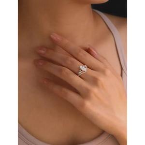 Anillo de Diamante Moissanite de Alta Calidad para Mujer, Regalo de Aniversario de Bodas, Disponible al Mejor Precio - Product Image 5