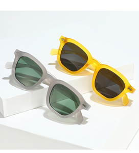 SZ1007 New Fashion Wholesale High Quality Candy Color Matte Shades Designer Custom Logo <b>Round</b> <b>Frames</b> Sunglasses Women Men 2024 - Product Image 1