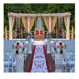 Colonnes Palazzo en plastique renforcé de fibres blanches pour allée de mariage - Product Image 1