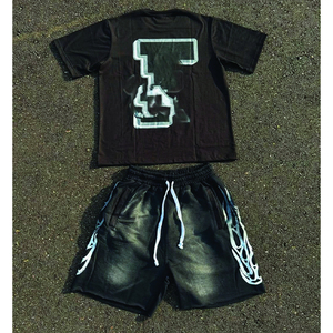 Compre Conjunto de Camiseta y Pantalones Cortos para Hombre con Logotipo Personalizado, Atuendo Casual de Verano de Algodón, Nuevo Conjunto de Dos Piezas con Patrón para Hombre y Mujer - Product Image 4