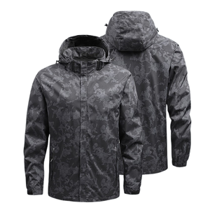 Chaqueta Cortavientos Impermeable con Capucha Personalizada OEM, Ligera para Hombre - Product Image 1