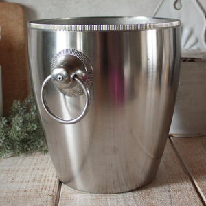 Durable Simple Design Silver Finished Metal Oval Ice Bucket Party Cooler Bowl with Handle Beverage Chiller Tub for Party <b>Serving</b> - Product Image 2