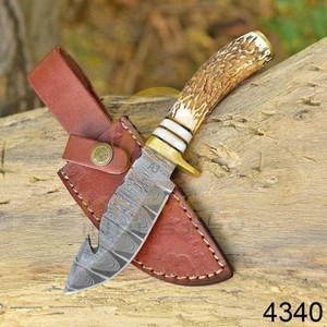 Cuchillo de caza hecho a mano de acero de Damasco con mango de cuerno de ciervo natural |   Cuchillo de hoja fija Full Tang con funda de cuero - Product Image 6