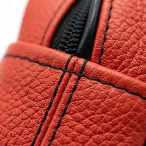 Royal Leather Works Genuine Leather Customizable Unisex Travel Toiletry Bag Zipper Closure High Quality Outdoor Sports Winter - Product Image 4