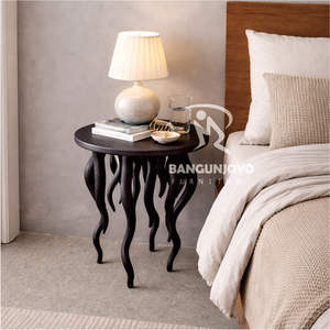 Mesa de Noche Ajustable Hecha a Mano con Madera de Teca Seleccionada para Dormitorio, Villa o Apartamento - Product Image 1