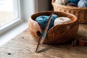 Hot Sale Knitting Needles Resin Custom Colored Solid Soft Handle <b>Crochet</b> <b>Hook</b> Wooden <b>Crochet</b> <b>Hook</b> Shape Smooth Finish - Product Image 3