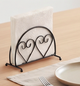 Porta Servilletas de Metal Negro de Calidad Premium con Diseño de Corazón, Ideal para Almacenamiento Elegante de Papel Tisú y Decoración del Hogar - Product Image 1