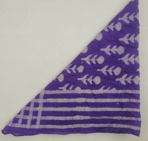 Pañuelo de algodón morado con estampado de bloques, hecho a mano, estilo indio floral, bandana boho, pañuelo para el pelo con borde a rayas, pañuelo para el cuello, venta al por mayor - Product Image 6