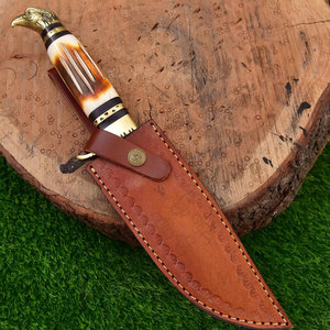 Nueva Edición Cuchillo de Caza de Acero de Damasco de 12 pulgadas Hecho a Mano con Mango de Hueso de Camello Grabado, Cuchillo Bowie de Acero de Damasco Forjado a Mano - Product Image 5