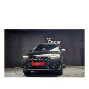 Audi Q5 45 TFSI Quattro Premium 2023, 12,248 km, Volante a la Izquierda, Asientos de Cuero, Cámara Trasera - Product Image 3