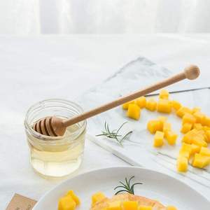 Cuillère de service moderne en bois plaqué or rose avec design écologique, construction durable, capacité de 10 ml - Product Image 5