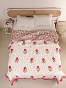 Edredón de algodón bordado bohemio con diseño floral para decoración del hogar, uso en todas las estaciones - Product Image 1