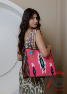 Newest Arrival Handmade Western Hand Tooled Leather Saddle Blanket <b>Tote</b> <b>Bag</b> for Women's Genuine Leather Concealed Carry Handbag - Product Image 3