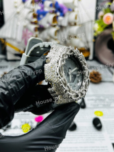 Montre de luxe de créateur au design Hip Hop Throne, entièrement sertie de diamants Moissanite, boîtier rond, montre de déclaration - Product Image 4