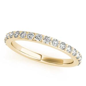 Anillo de Compromiso y Boda de Media Eternidad con Moissanita de Corte Brillante, Engaste de Garras, Plata de Ley 925 Bañada en Oro, Apilable para Novia - Product Image 4