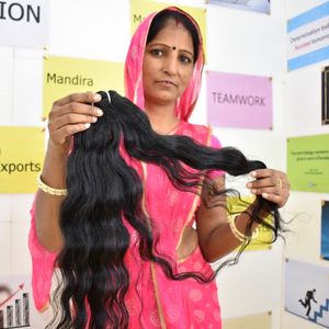 Extensions de cheveux humains vietnamiens vierges alignés sur les cuticules Remy 100% - Product Image 2