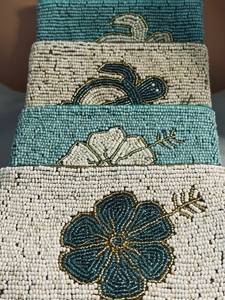 Monedero con Cuentas Inspirado en la Isla, Hibisco, Tortuga Marina, Verde Azulado, Marrón Claro - Product Image 6