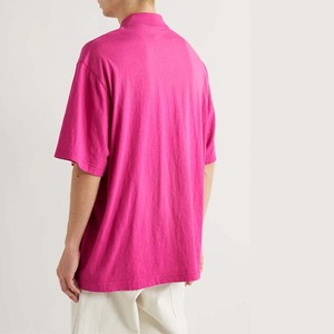 เสื้อเชิ้ตแขนสั้นผู้ชายสีชมพู ผ้าเจอร์ซีย์ 100% คอตตอน ทรงลำลอง แห้งเร็ว - Product Image 3