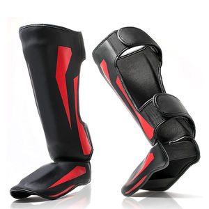 Espinilleras de Boxeo de Cuero Negro, Equipo de Entrenamiento Profesional de MMA y Muay Thai, Triple Capa Acolchada, Protección de Alto Impacto - Product Image 1