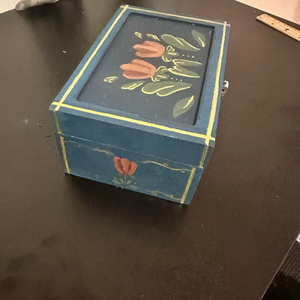 Tradebyd Vintage Style Wooden Box Hand Painted European Folk Art Washable Customizable Decorative <b>Storage</b> <b>Chest</b> for Home Gifts - Product Image 1
