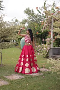 Lehenga Choli con vuelo para mujer, Chaniya Choli con Dupatta, Vestido festivo gujarati, Lehenga Navratri para mujer, Regalo para ella - Product Image 1