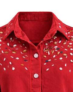 Veste en jean courte rouge personnalisée pour femme avec strass et boutons sur les épaules, manches longues, style streetwear tendance - Product Image 3